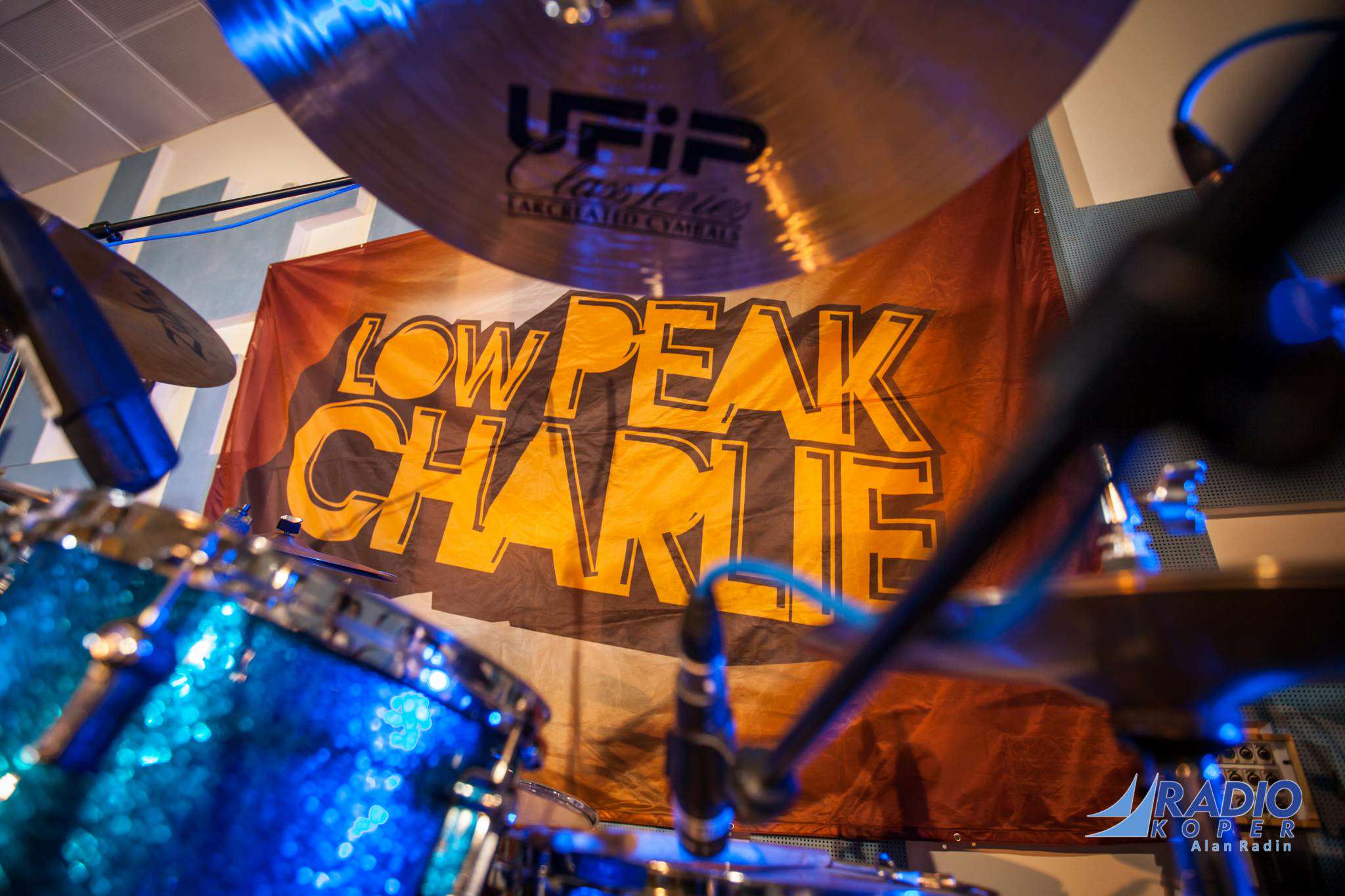 FOTO: Low Peak Charlie @ Radio Live 27.11.2013