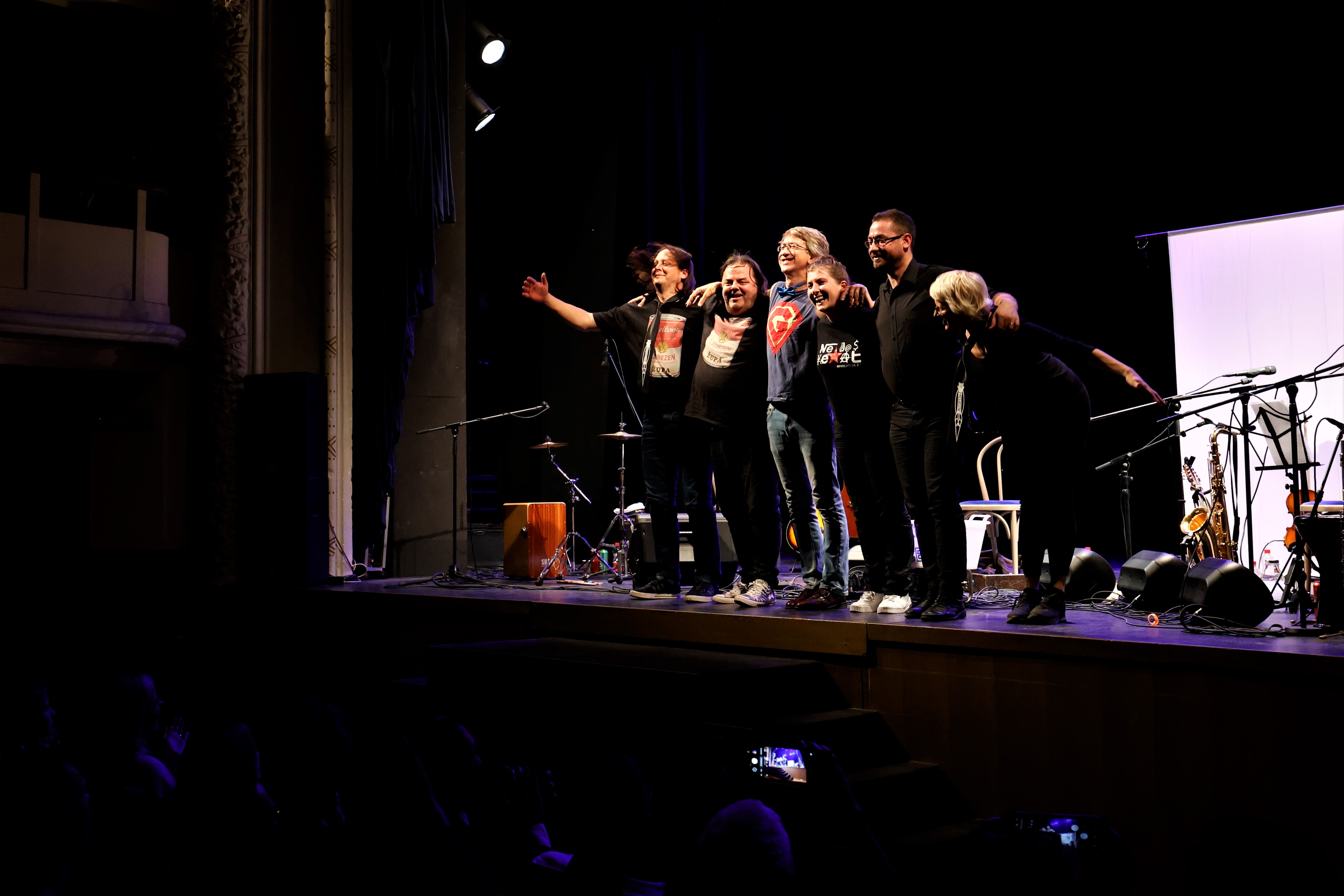 FOTO: Zmelkoow “akustično” @ Gledališče Tartini Piran, 21.10.2022