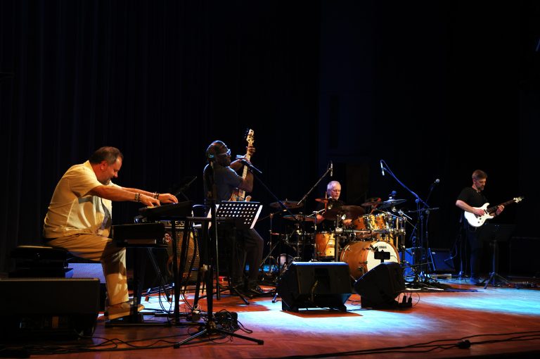Fusion Experience Quartet feat. Richard Bona & Dave Weckl v Avditoriju Portorož