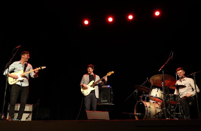 Teo-Collori-Trio-PGO-Gledalisce-Tartini-Piran-5-12-2025-foto-Jadran-Rusjan (42)