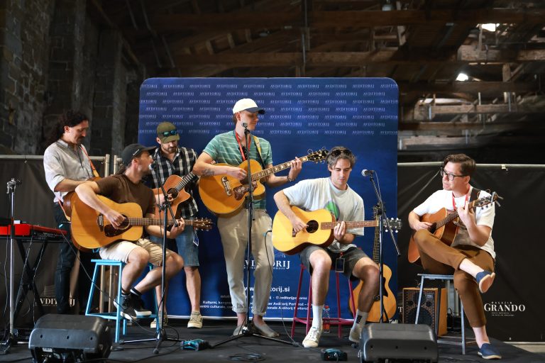 FOTO: Play With Nature Festival @ Magazin Grando, 30.5.2026